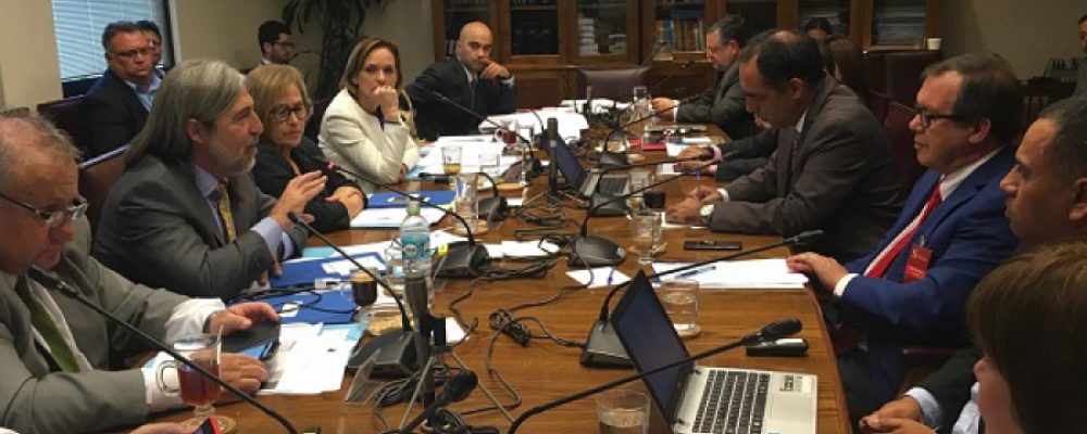 AChM expone en el Senado el impacto del feriado de los asistentes de la educación en las finanzas municipales: “es un nuevo gasto que no está financiado”