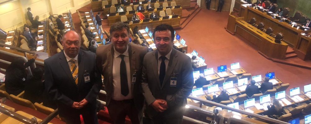 Alcade de Quellón es reconocido por la Cámara de Diputados