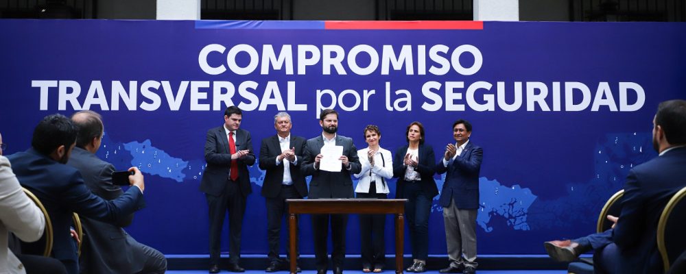 ACHM firma Compromiso Transversal por la Seguridad