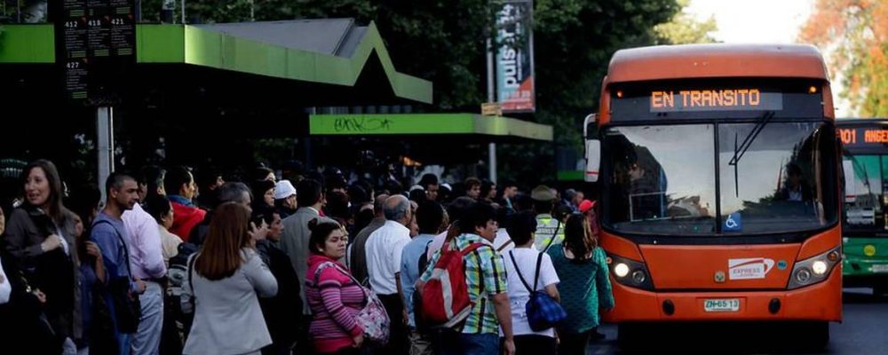 93% de las personas que utiliza el transporte público teme contagiarse con el COVID-19